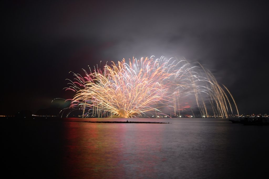 鎌倉　花火大会