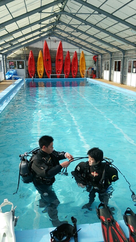 中性浮力　トレーニング　練習　プール　大船