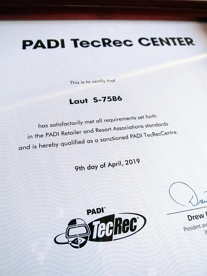 PADI　TECREC　テックレック　テクニカルダイビング