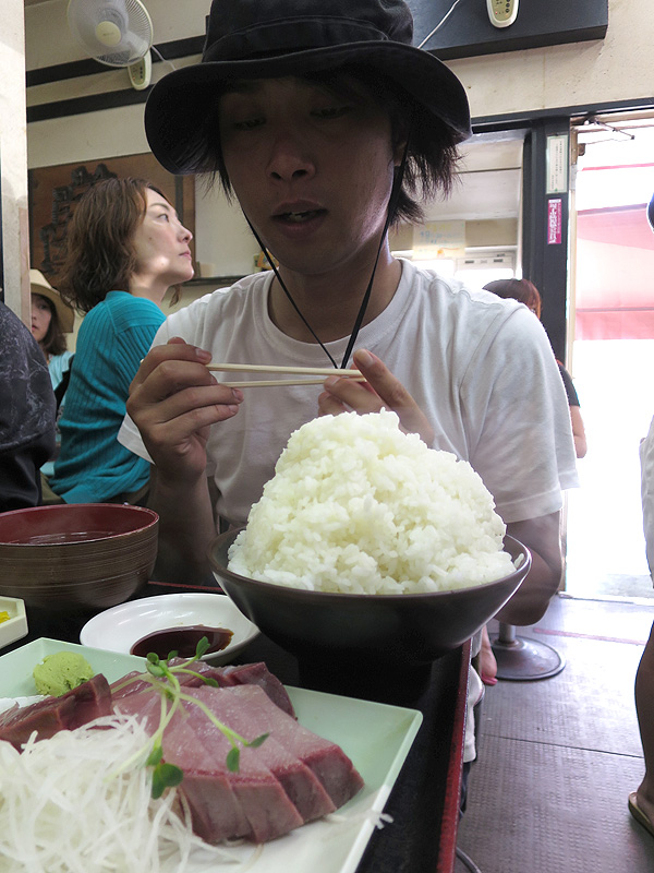 ゆうき食堂　ご飯　ランチ　刺身