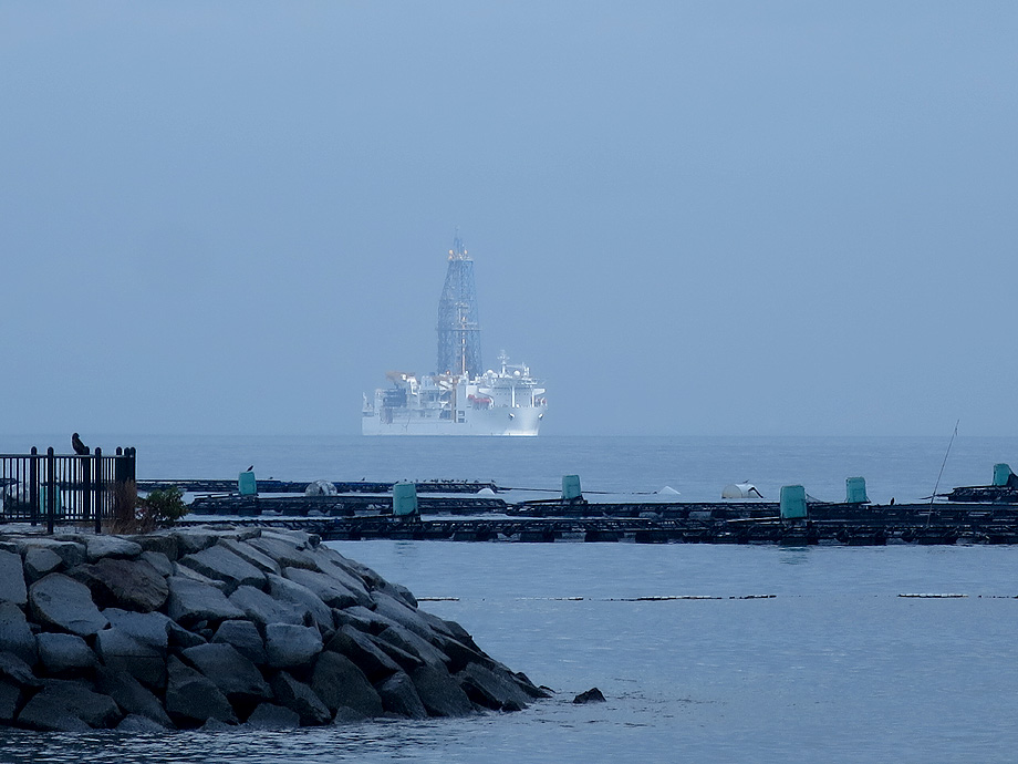 ちきゅう　地球深部探査船　JAMSTEC