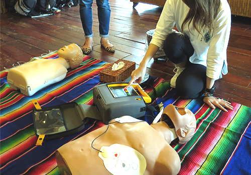 EFR　AED　CPR　救急措置　応急処置