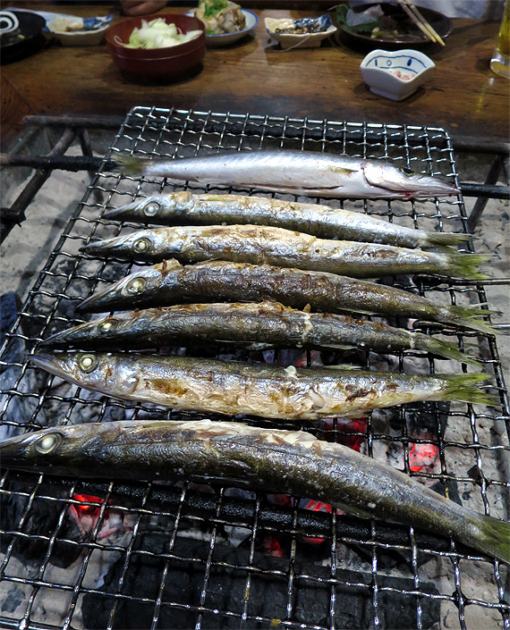 伊豆　海族船　民宿　囲炉裏