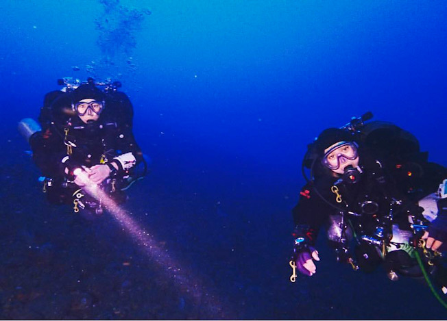 テクニカル　テックダイバー　姉妹　PADI　インストラクター