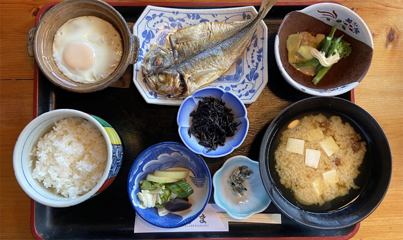 民宿　あま　田子　朝食