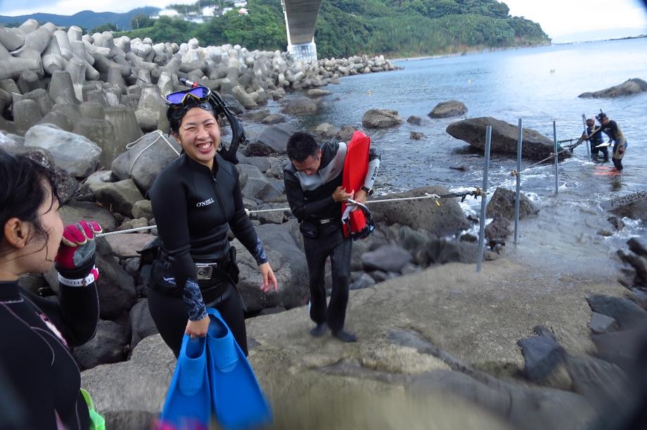 スキンダイビング　真鶴半島　神奈川　ツアー　講習