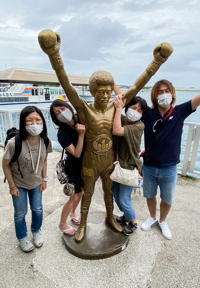 石垣島　フェリー　具志堅用高