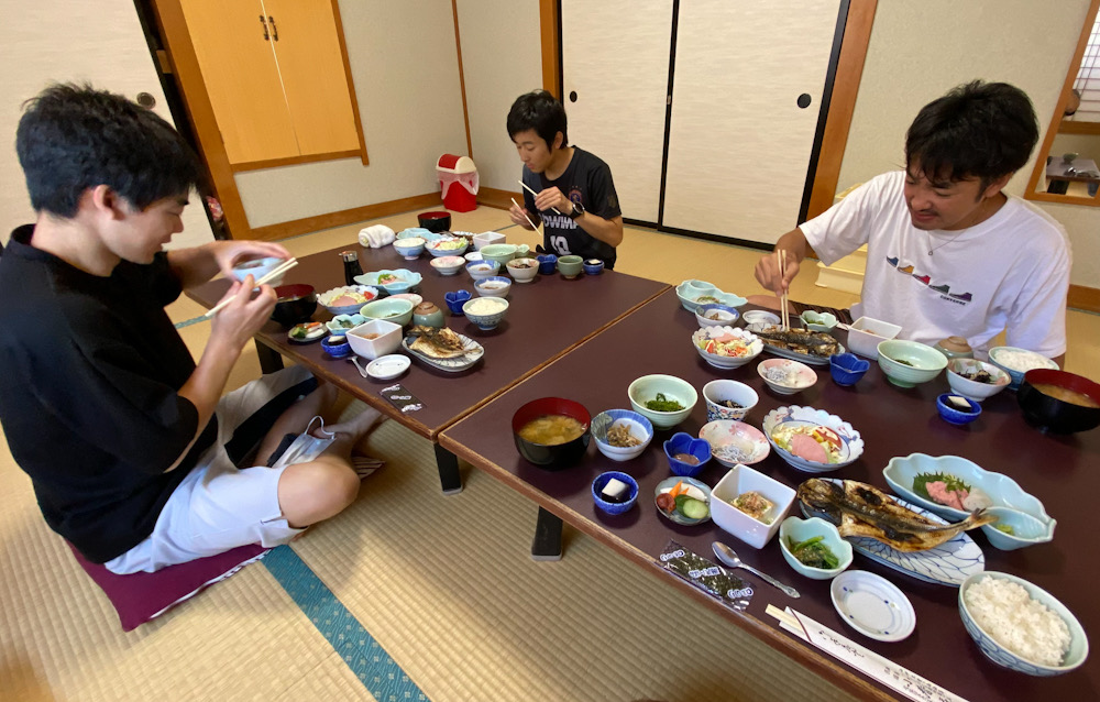 小春荘　堂ヶ島温泉　伊豆　朝ごはん