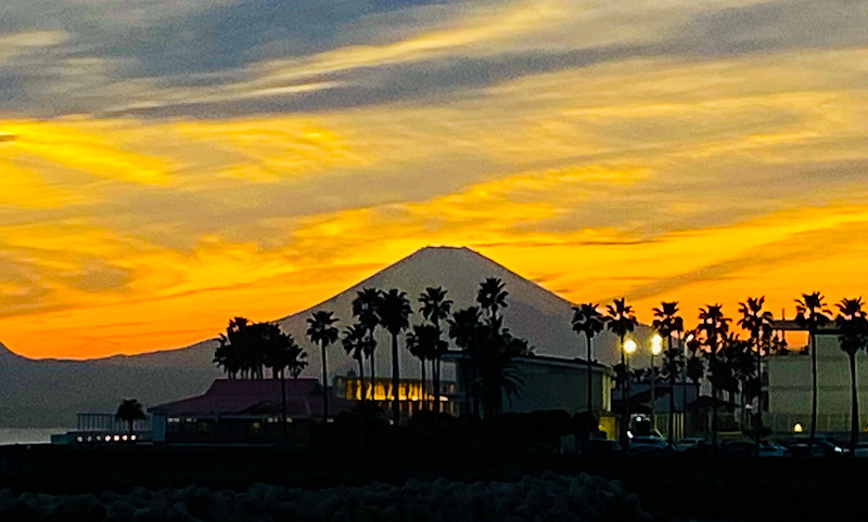 逗子　夕焼け　富士山