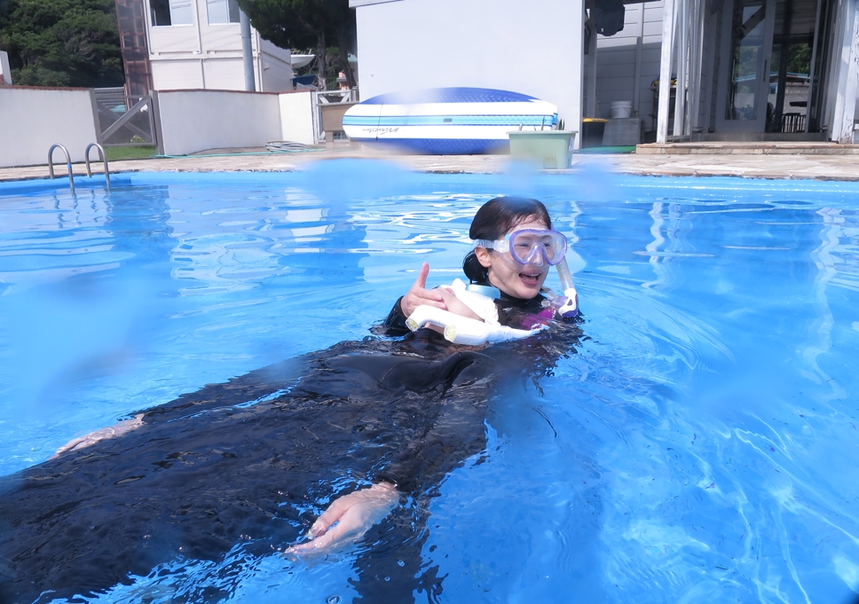 レスキュー　スキンダイビング　講習　プール　神奈川　ラウト