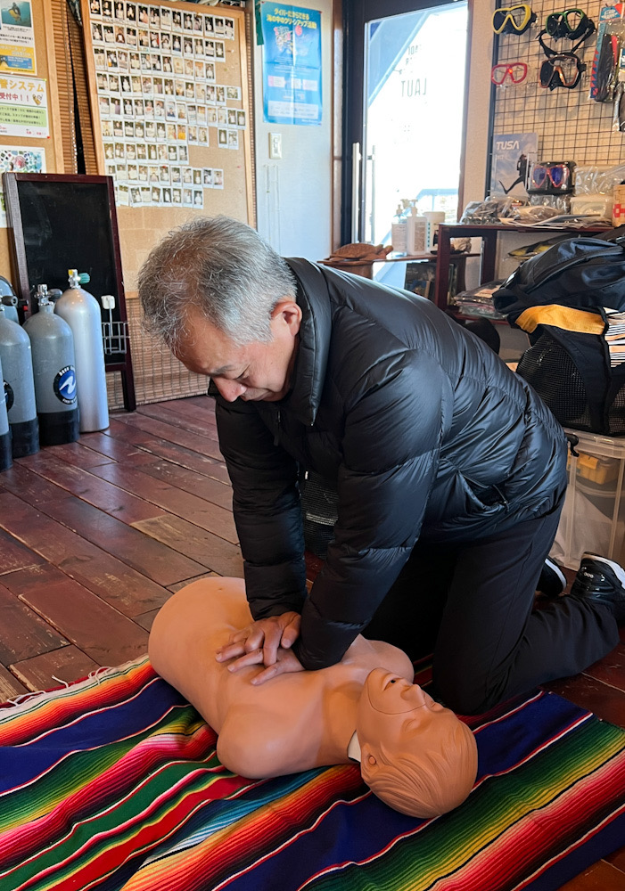 PADI　EFR　心肺蘇生法　CPR　レスキュー　ダイビング