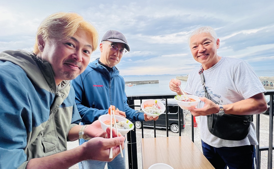 江之浦ダイビング　ボート　ソフトコーラル　クマドリカエルアンコウ　カミソリウオ　