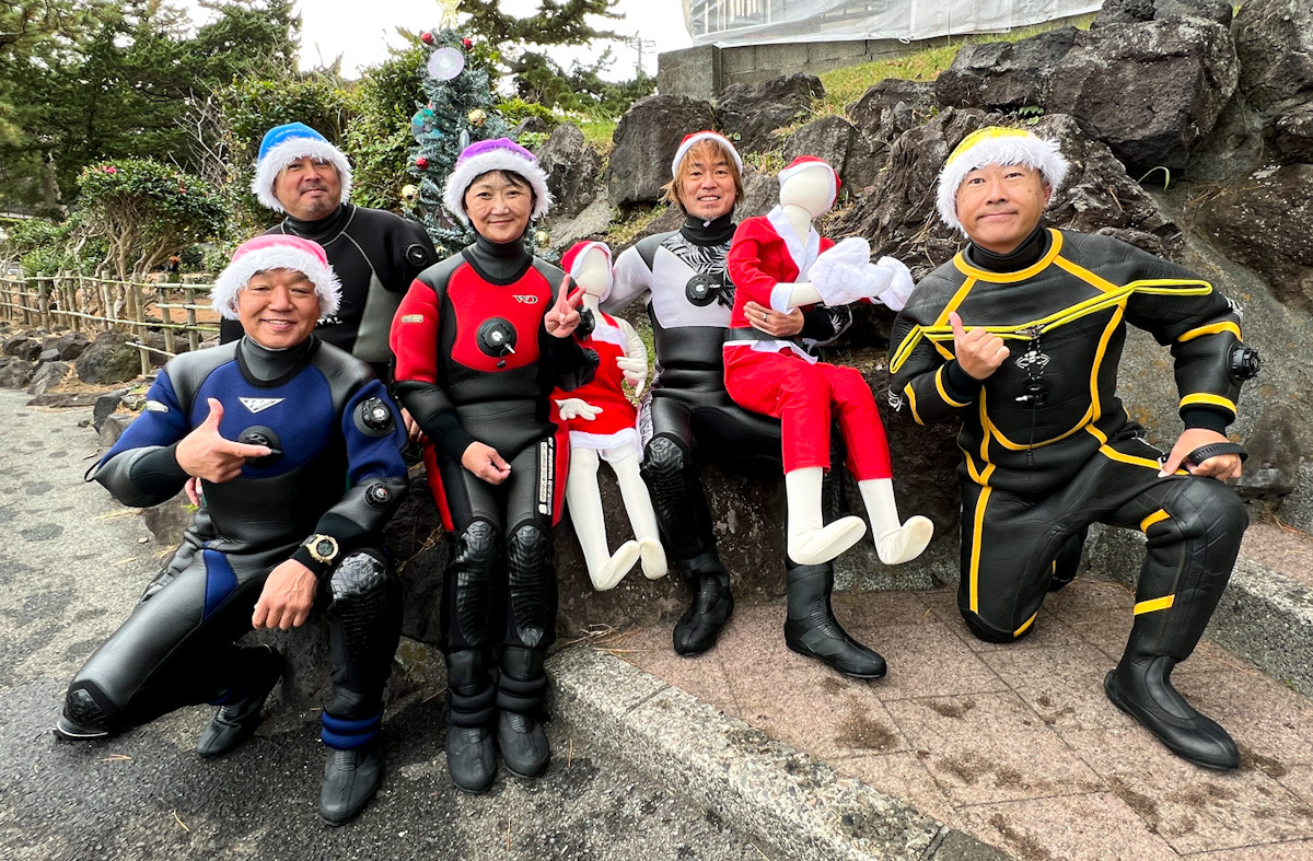 伊豆海洋公園　ダイビング　水中クリスマスツリー　