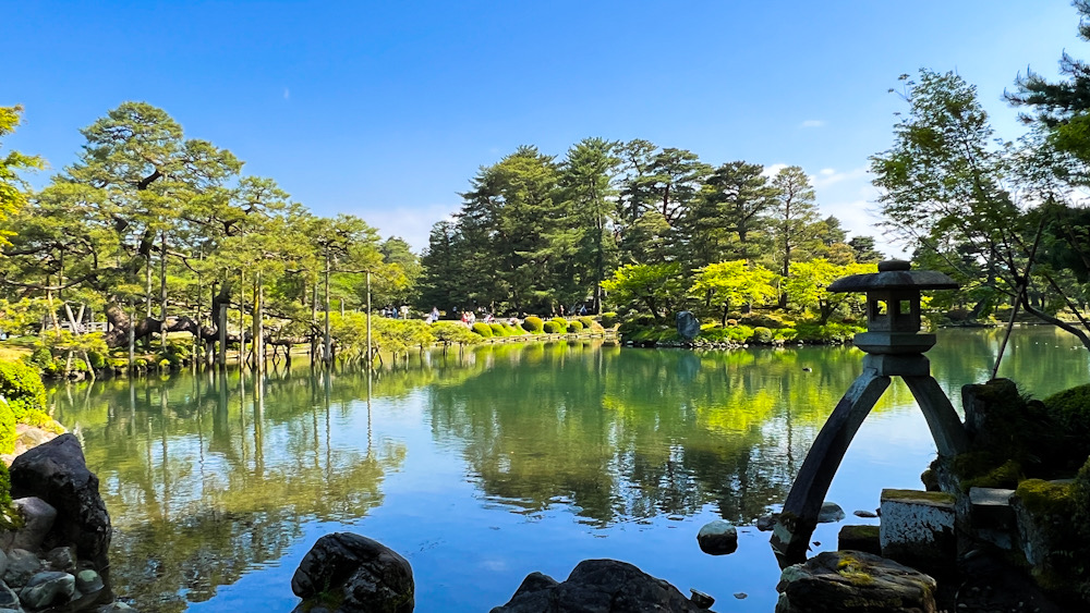 兼六園　金沢　霞ヶ池