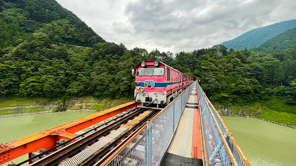 大井川鐡道　奥大井湖上駅　寸又峡　夢の吊橋　