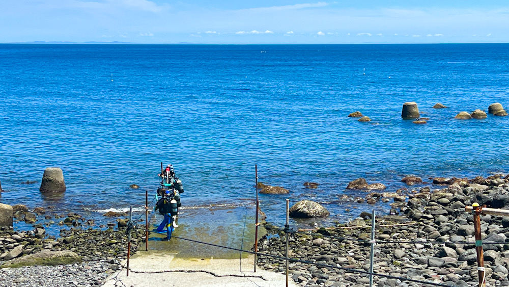 神奈川　ダイビング　ショップ　鎌倉　湘南　ラウト中性浮力　講習　アドバンス　PADI