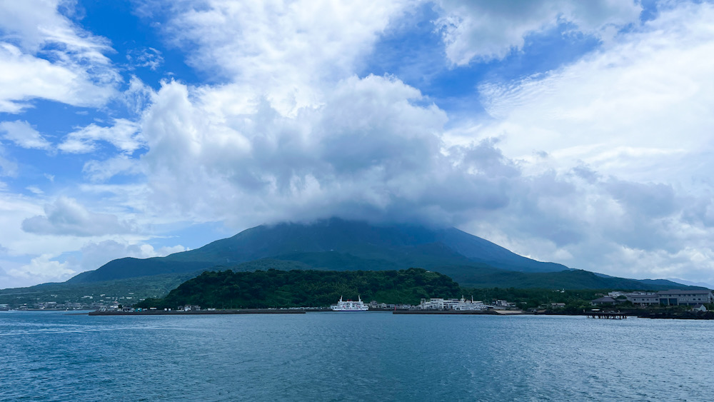 屋久島　ダイビングショップ　鹿児島ツアー　神奈川　観光　桜島