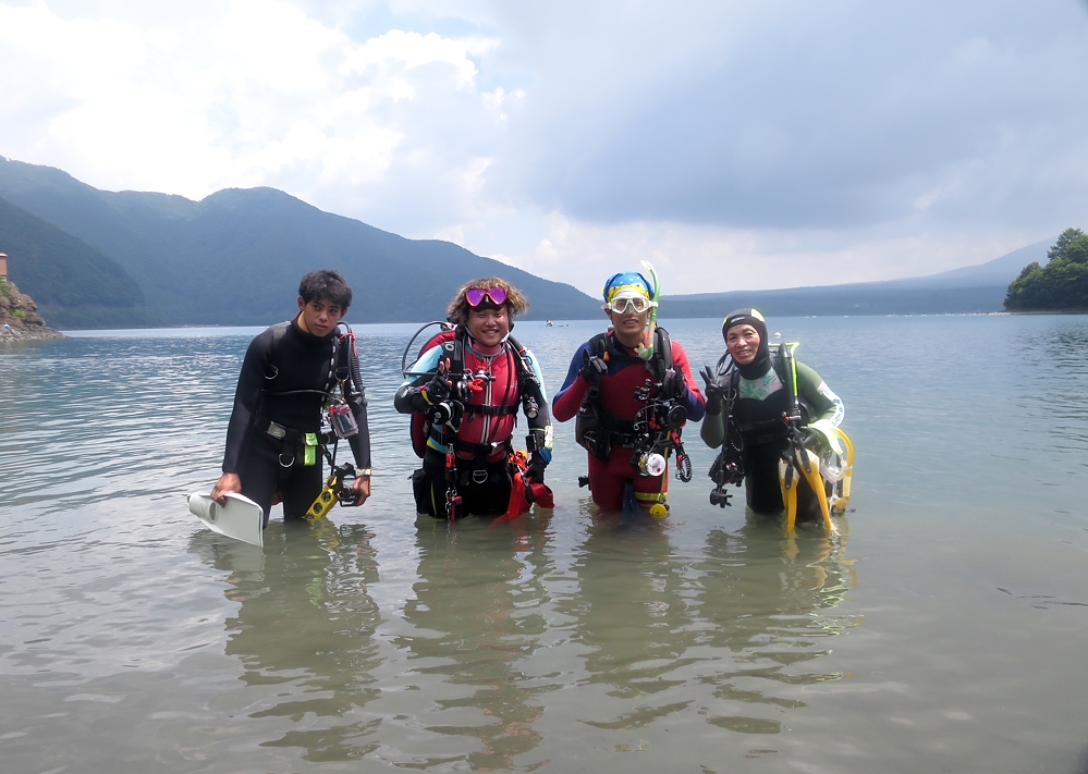 本栖湖　ダイビング　流木　大木　高所潜水 PADI　アルティチュード