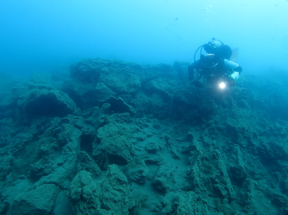 本栖湖　ダイビング　流木　大木　高所潜水 PADI　アルティチュード