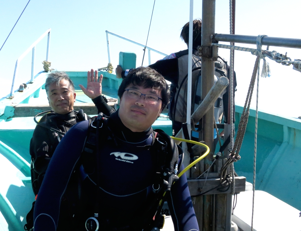 伊東　ボートダイビング　日帰り　神奈川　ラウト　地形　ドロップオフ