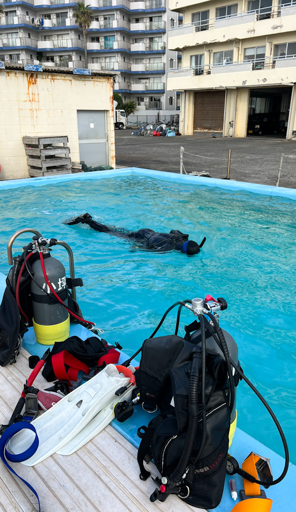 ダイビング　ライセンス　PADI 神奈川　湘南　プール講習