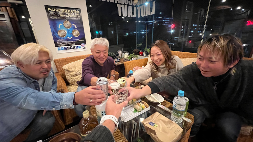 ダイビングショップ　忘年会　ラウト　パーティー　鎌倉