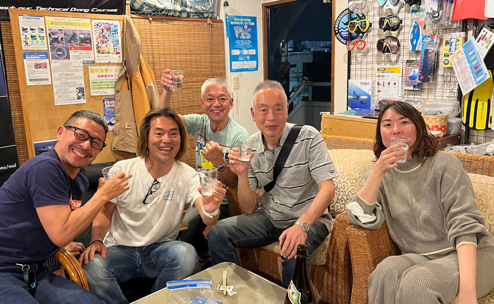 ダイビング　22周年　飲み会　メンバー　ラウト　鎌倉　大船