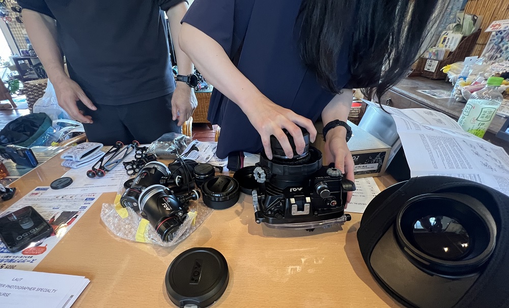 水中写真のダイビング学科講習 鎌倉