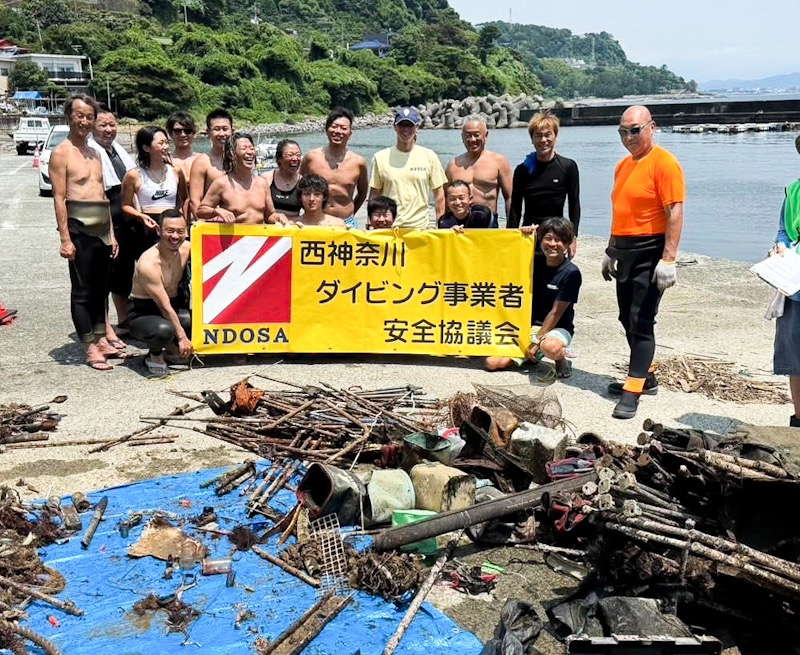 水中ゴミ拾い　小田原　江之浦
