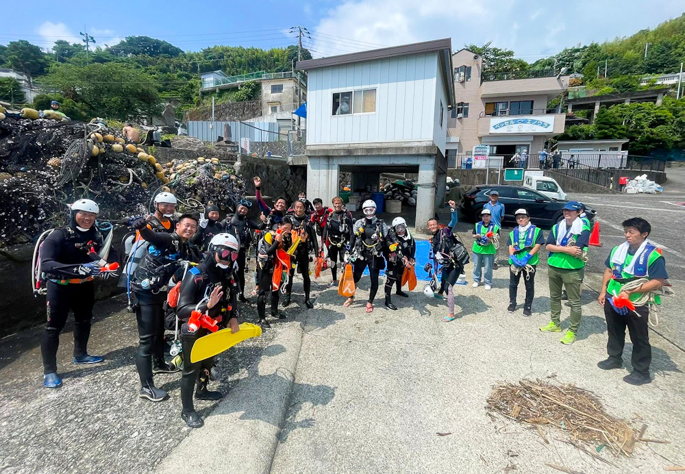 水中ゴミ拾い　小田原　江之浦
