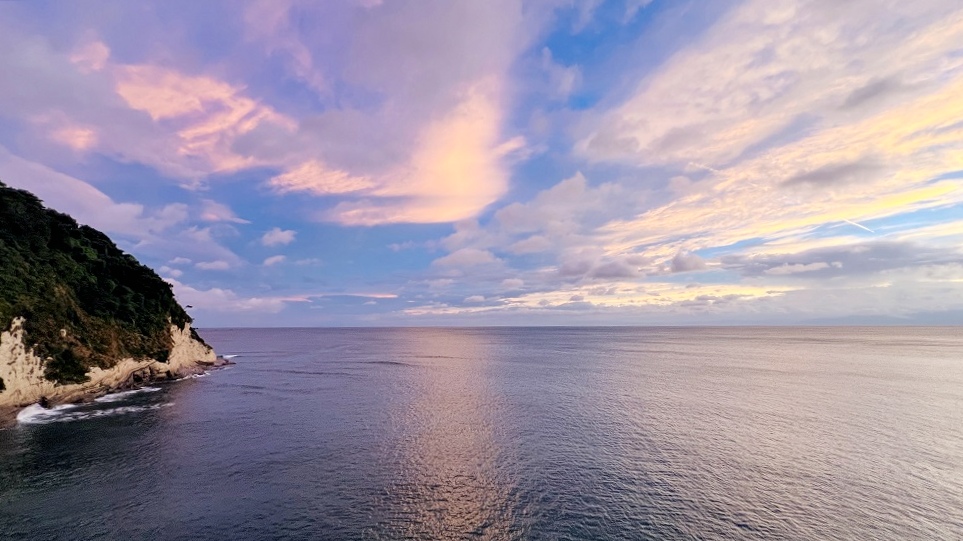 逗子　小坪　海　ビーチ　夕陽　夕焼け