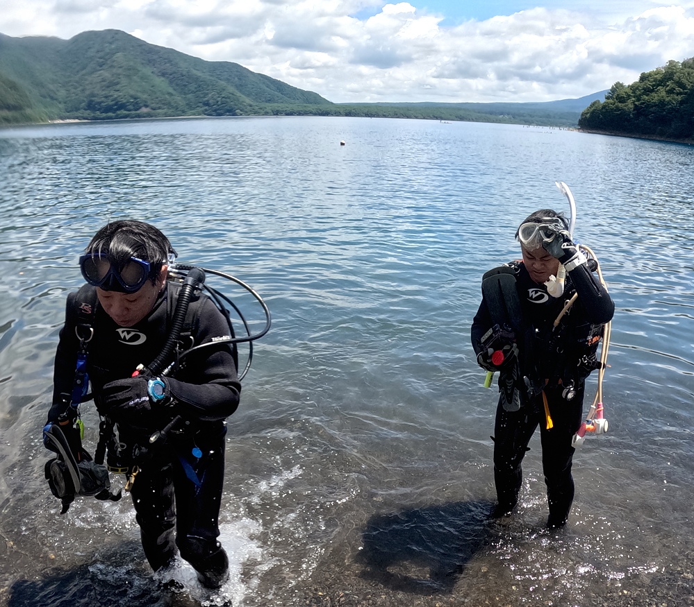 本栖湖 高所潜水 ダイビング 講習 アルティチュード 山梨県 湖 淡水