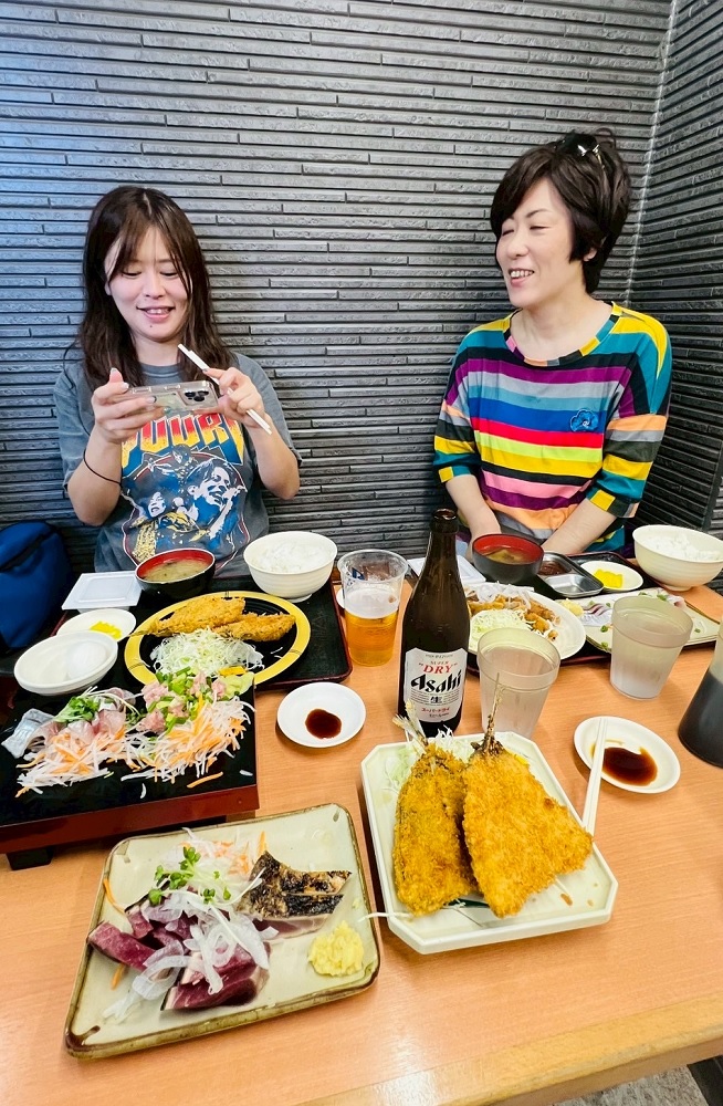 逗子　ダイビングツアー 由比ヶ浜　タイ村　ファイアーショー　ゆうき食堂