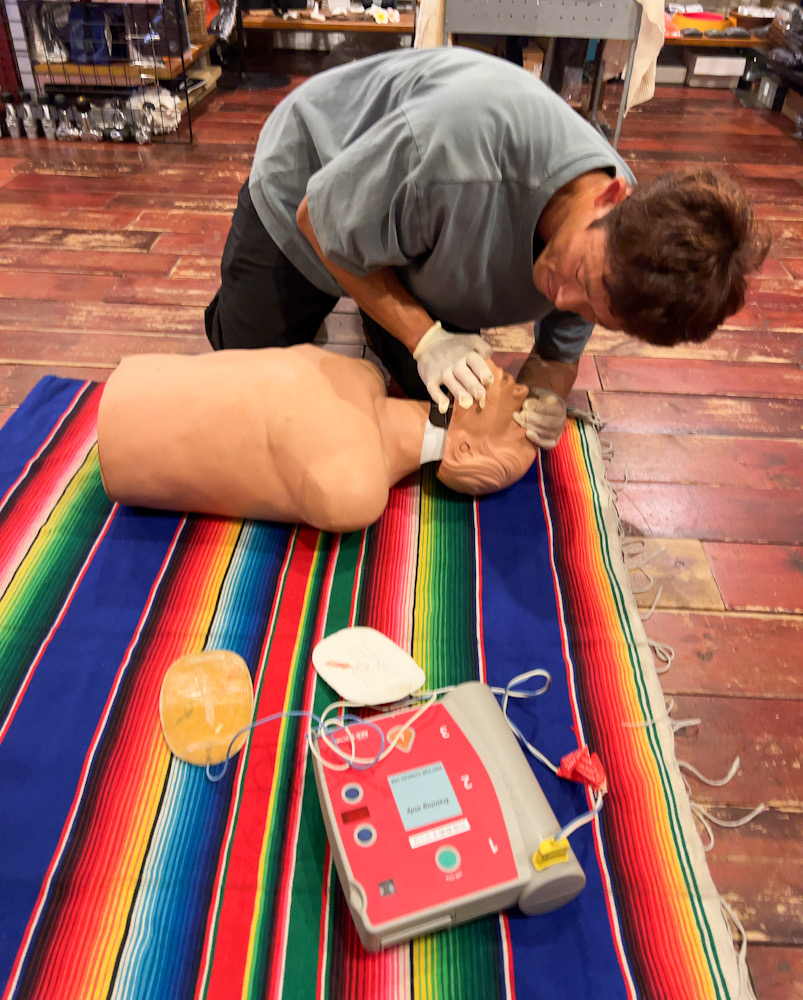 EFR 応急処置法 CPR AED 心肺蘇生法 PADI レスキュー