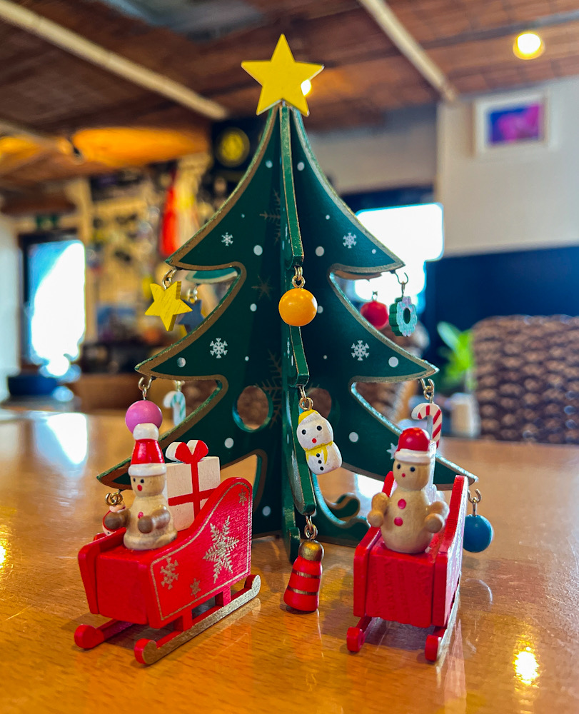 ダイビングショップ クリスマス 飾りつけ