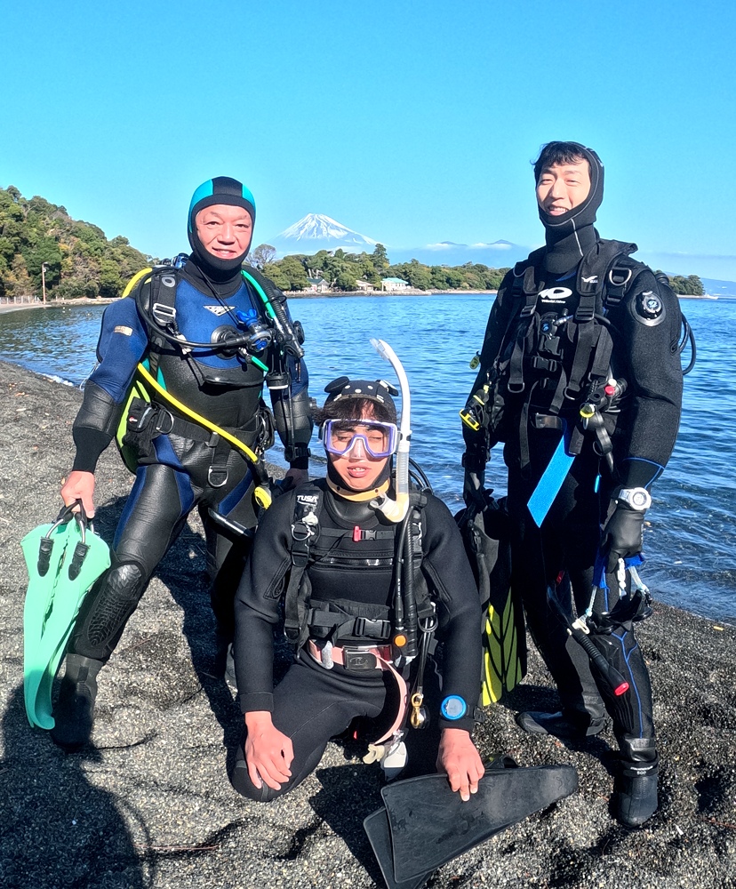 PADIレスキュダーバーコース　パニックダイバーの対応　講習