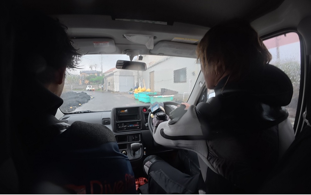 千葉県　坂田　ダイビングポイント　ザトウクジラの骨　ジャクマイヨール