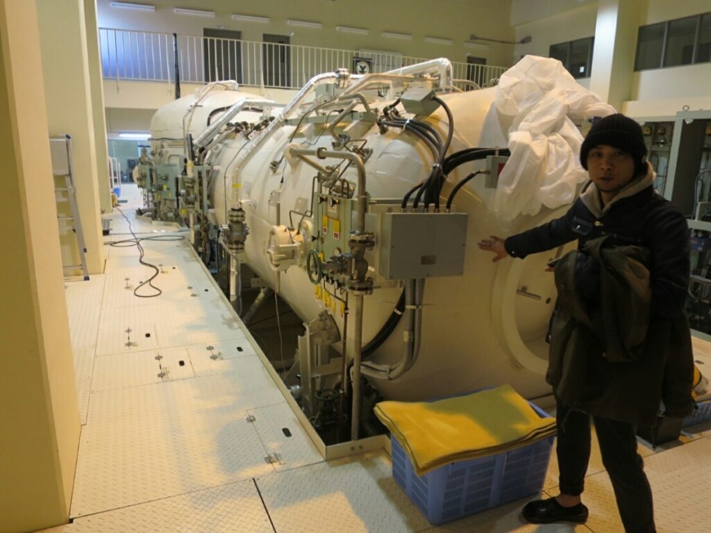 海上自衛隊　潜水医学実験隊　横須賀