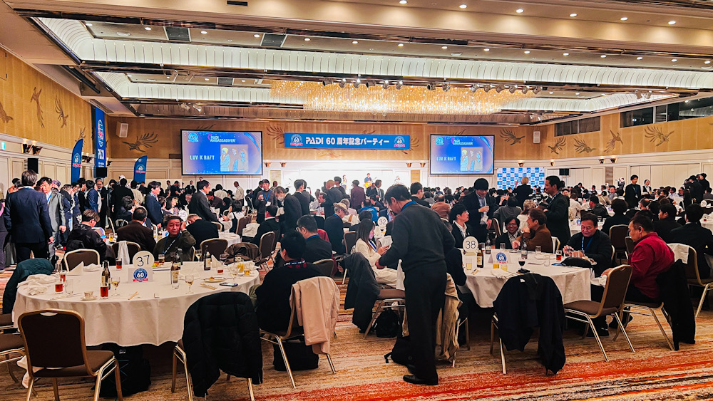 PADI60周年記念　パーティー　ダイビング　イントラ