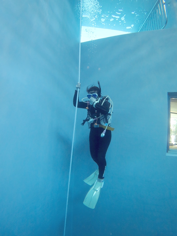 水の家　プール　伊豆高原　ダイビング　リフレッシュ