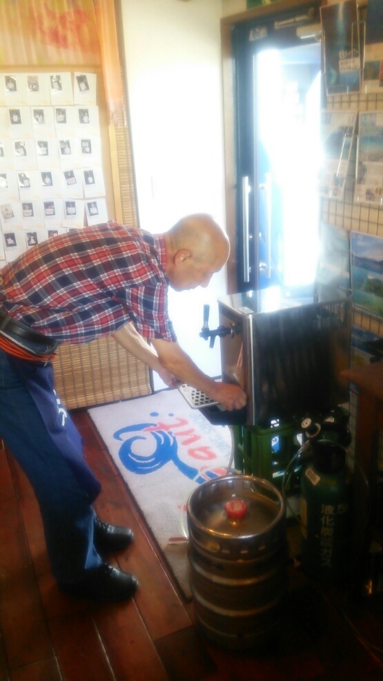 鎌倉　大町　角打ちなおらい　あやとり　石川屋酒店