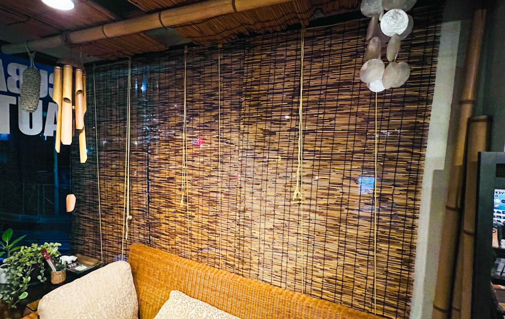 鎌倉　ダイビングショップ　ラウト　店内