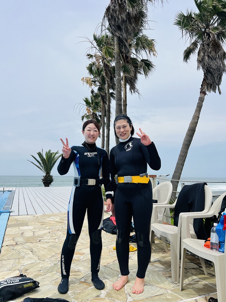 スキンダイビング講習　プール　神奈川