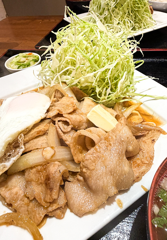 伊豆 グルメ 生姜焼き